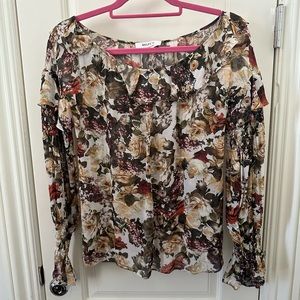 Bailey 44 flower top